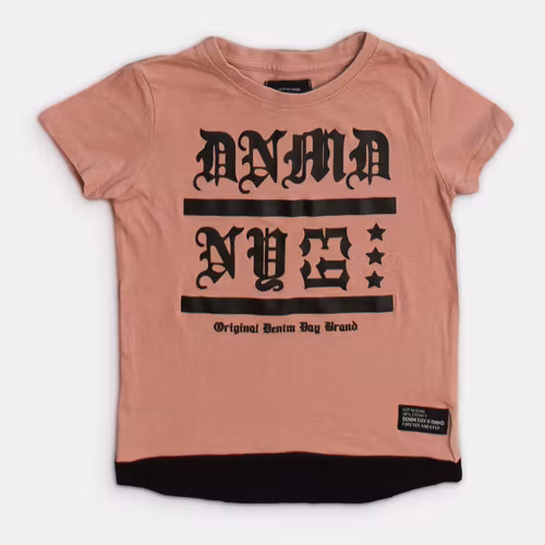 T-shirt - Storlek 98/104