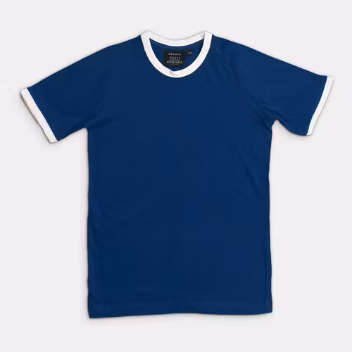 T-shirt - Storlek 140