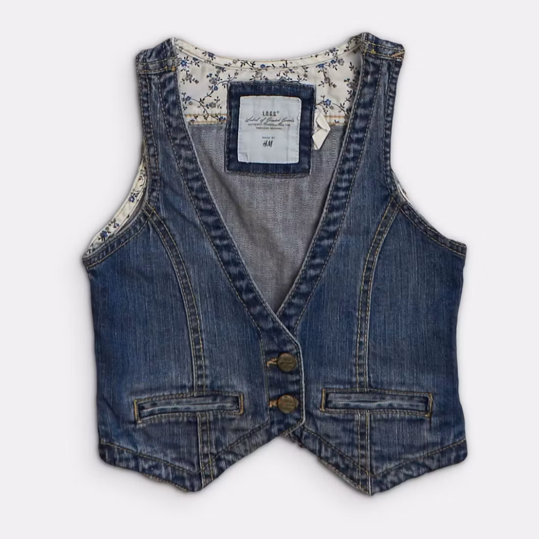 Väst - H&M - Storlek 122