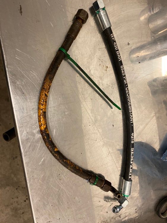 Hydraulslang pressning