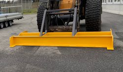 Planeringsbalk med svep 2700-3600mm ST-BM Fäste