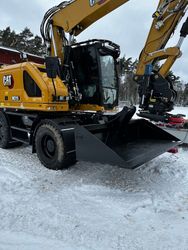 Black Week Deal Paket med Kombifäste STBM-S60 skopa och Fastmonterat fäste