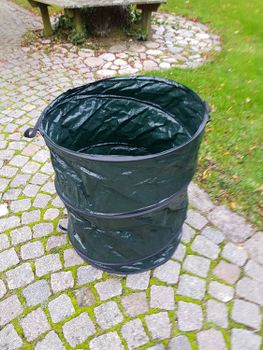 Pop-up Trädgårdssäck med Lövhänder!