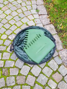 Pop-up Trädgårdssäck med Lövhänder!