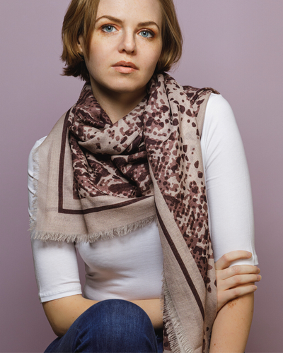 Soft bite Wool scarf