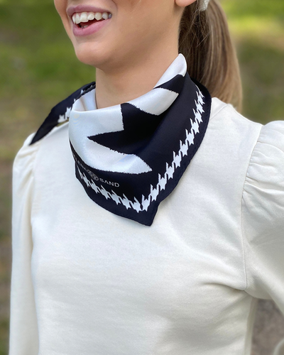 Mega Dogtooth Diamond scarf