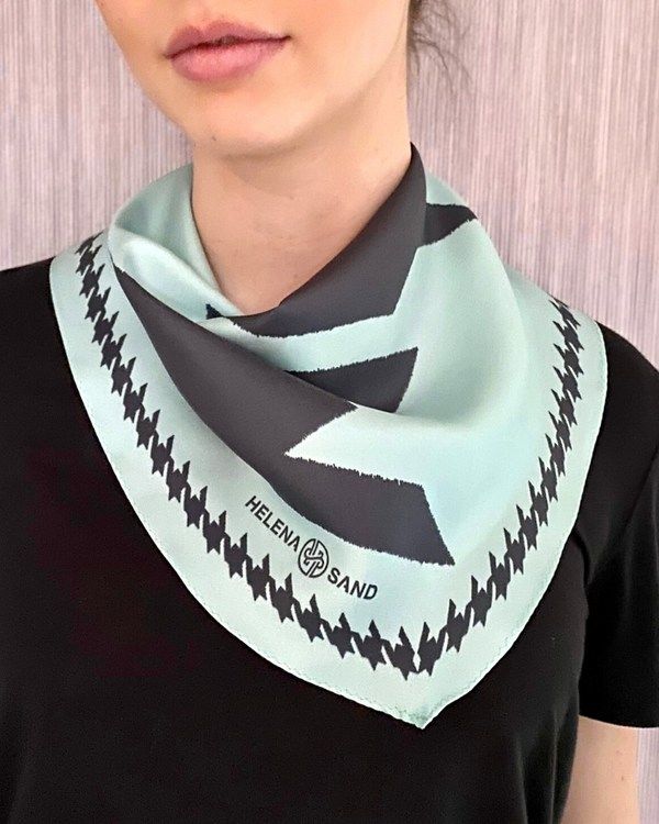 HELENA SAND Diamond shaped scarf  100% silk 100% light 100% attitude in aqua blue