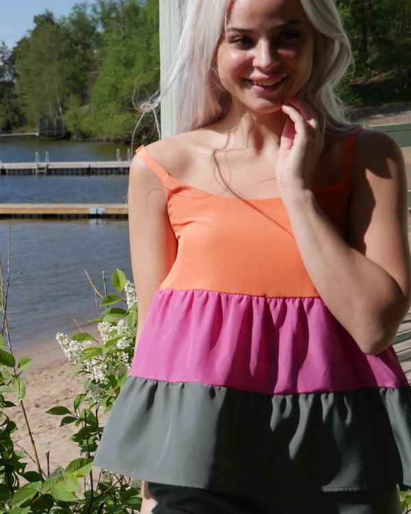 Ava singlet