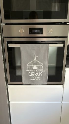 KÖKSHANDDUK, FAMILJEN CIRKUS