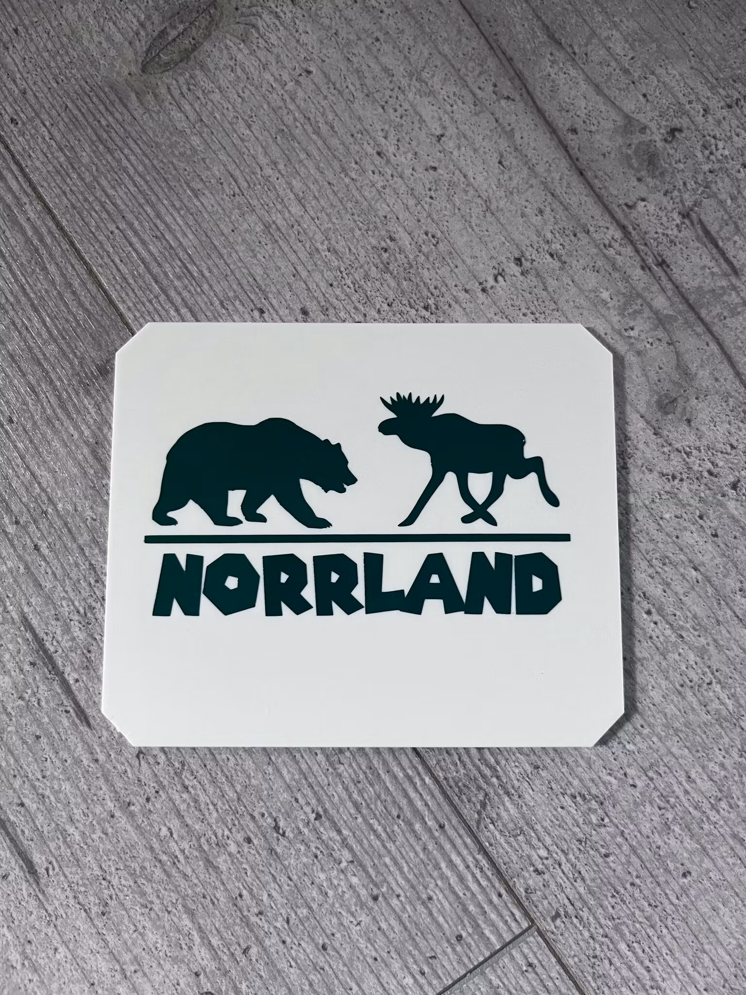 ISSKRAPA, NORRLAND MED DJUR