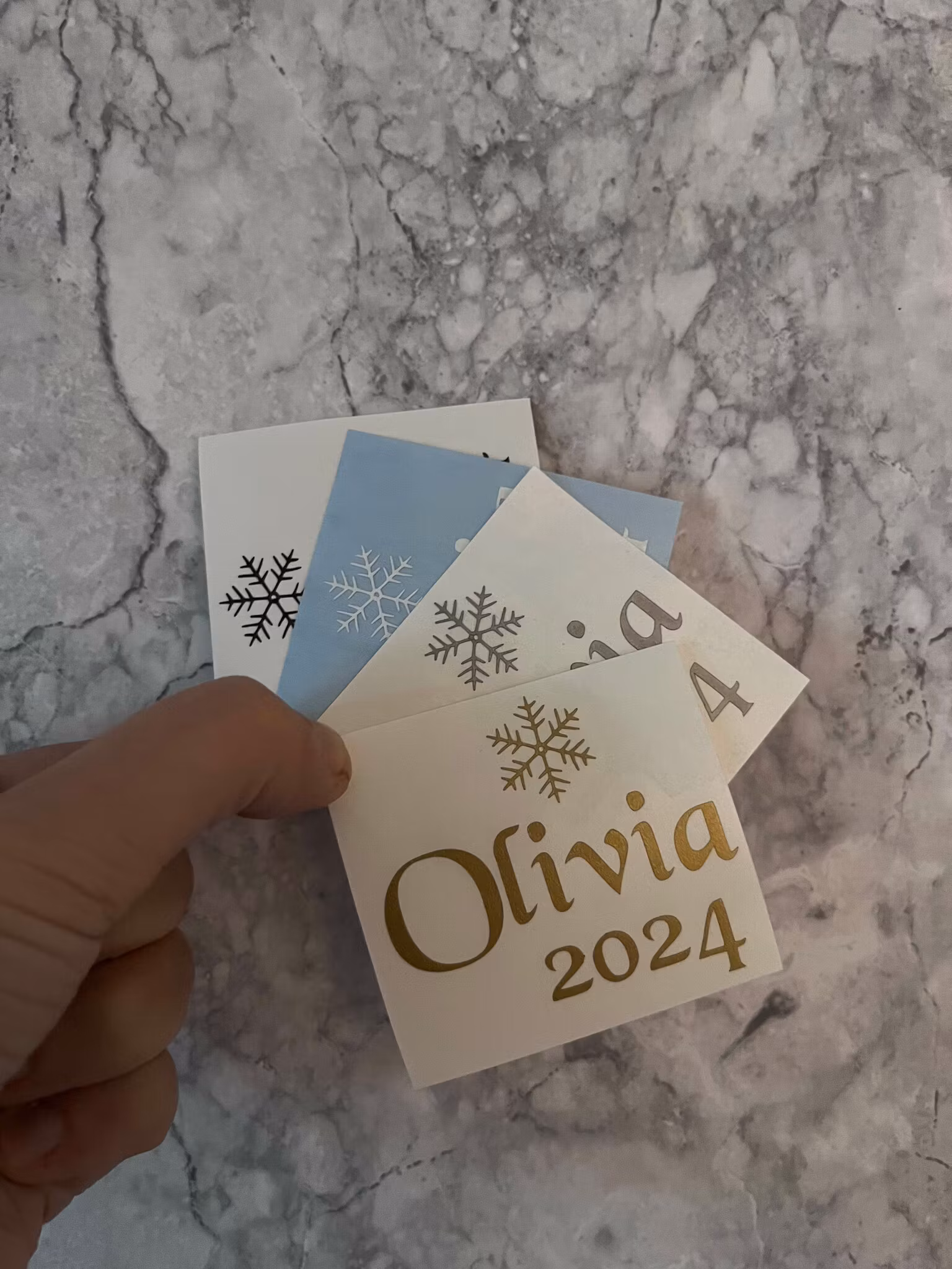 DEKAL TILL JULKULA, NAMN, ÅRTAL OCH SNÖFLINGA