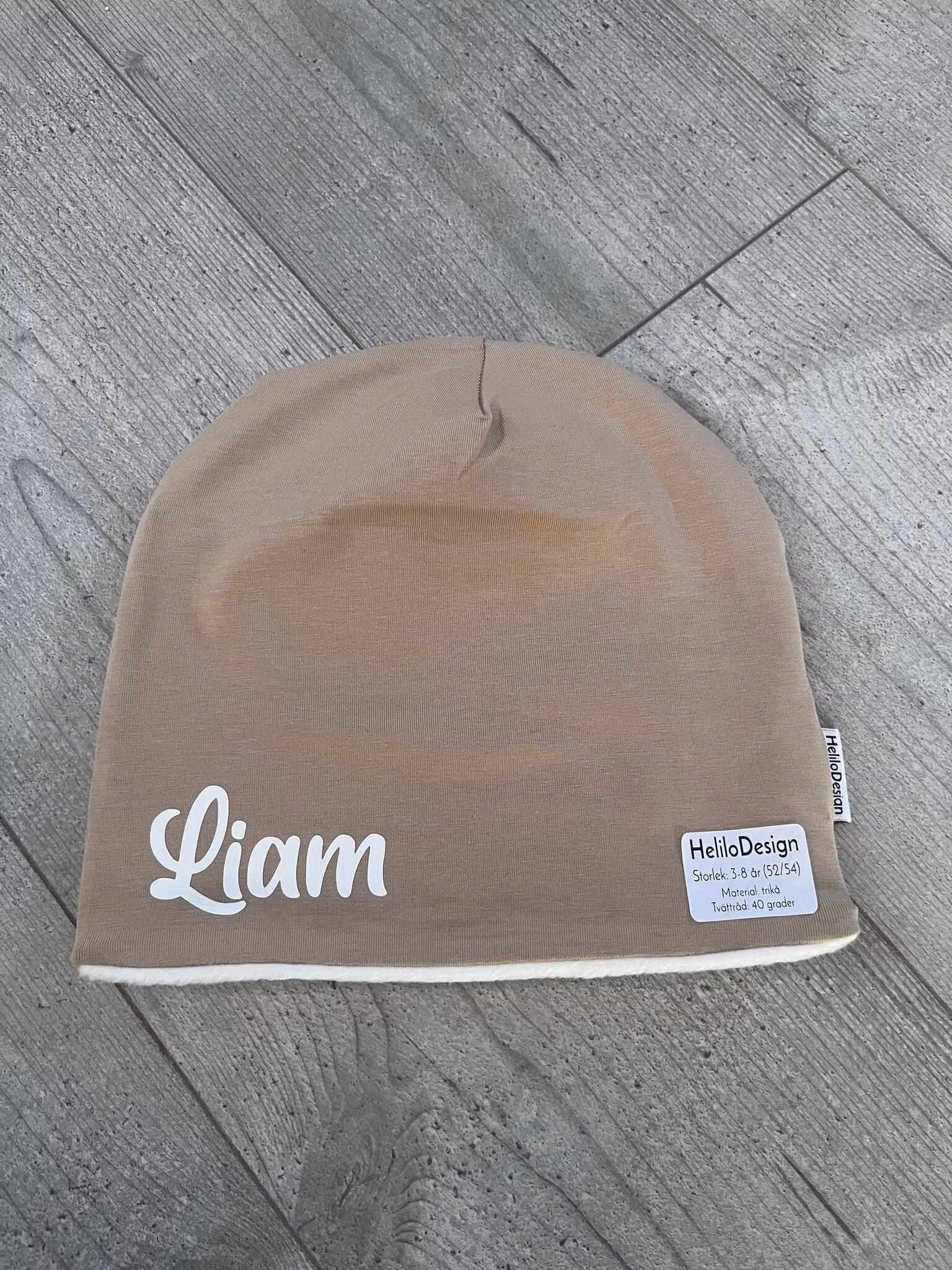 OUTLET, MÖSSA (Liam)