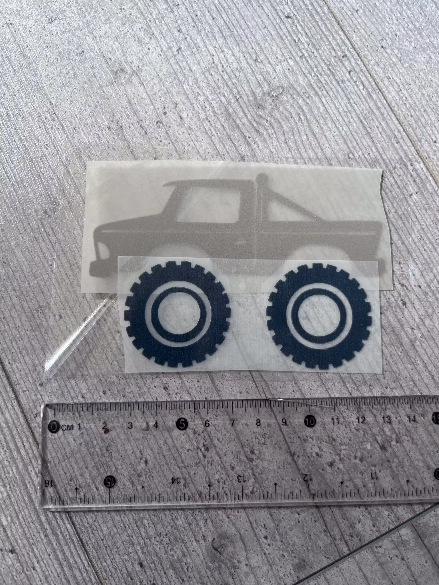 TEXTILTRYCK, MONSTERTRUCK