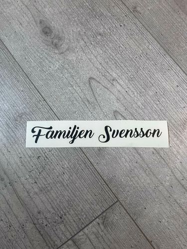 OUTLET, DEKAL (Familjen Svensson)