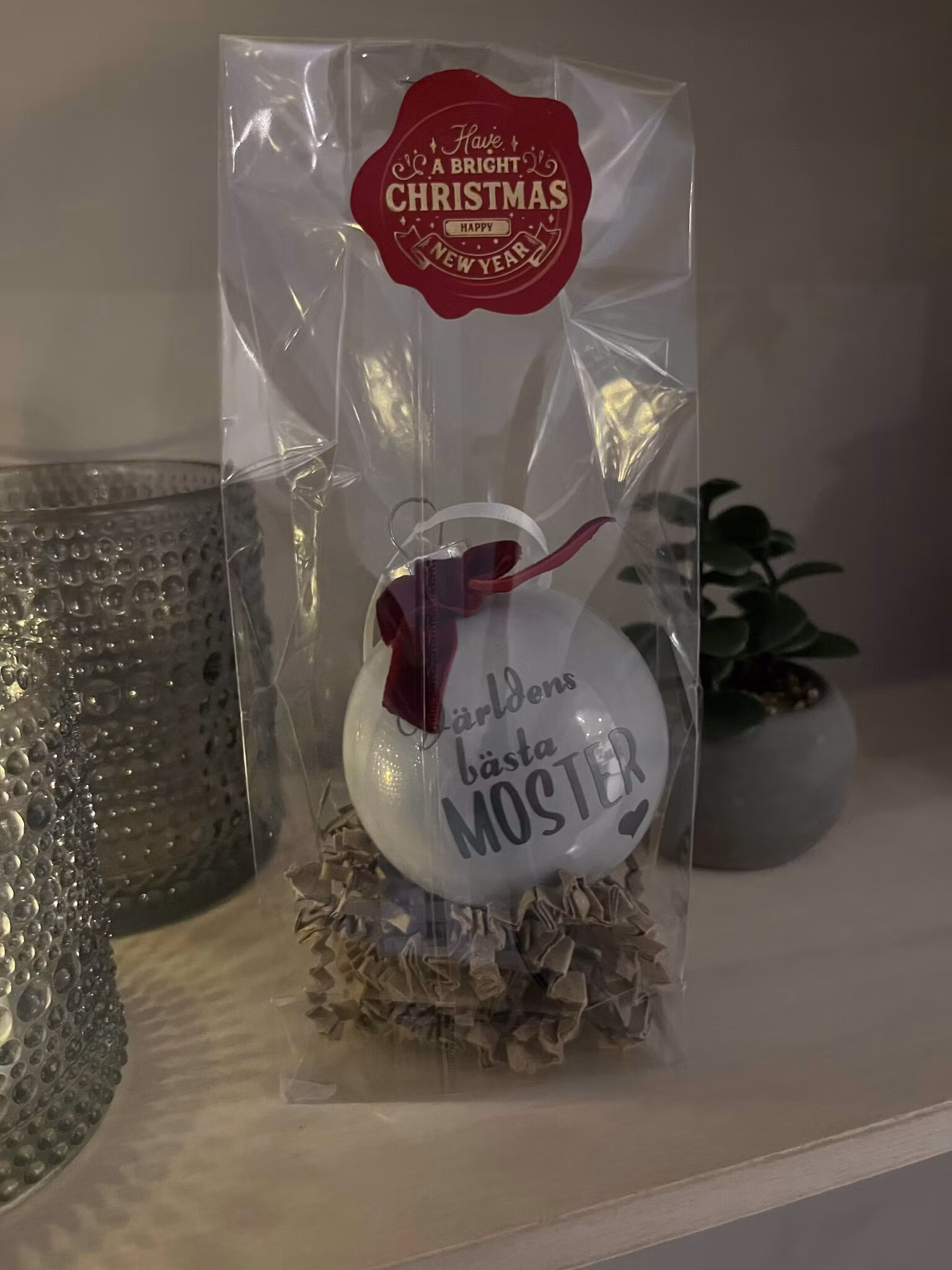 JULKULA I PRESENTPÅSE, VÄRLDENS BÄSTA MOSTER