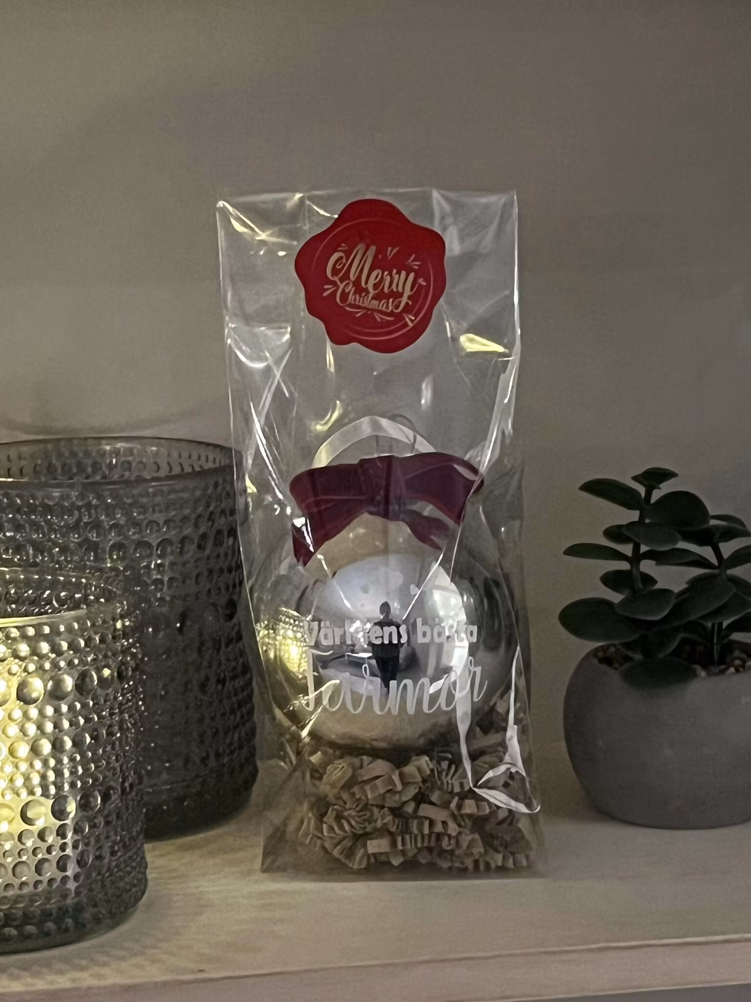 JULKULA I PRESENTPÅSE, VÄRLDENS BÄSTA FARMOR