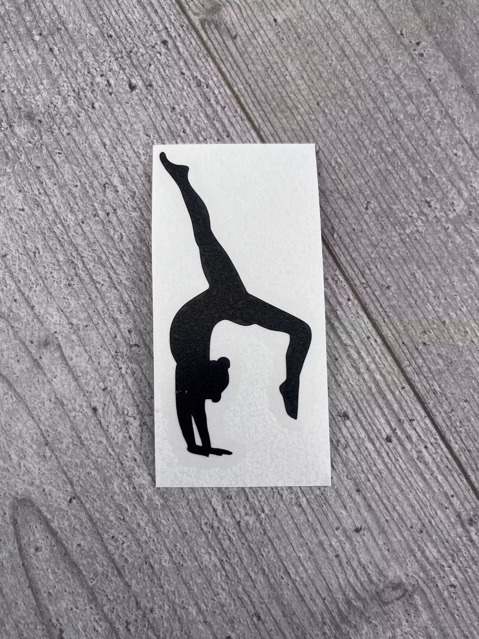 OUTLET, DEKAL (Gymnast)
