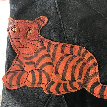 Liten Skinnväska m Tiger motiv