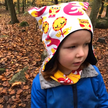 Mössa med öronlappar