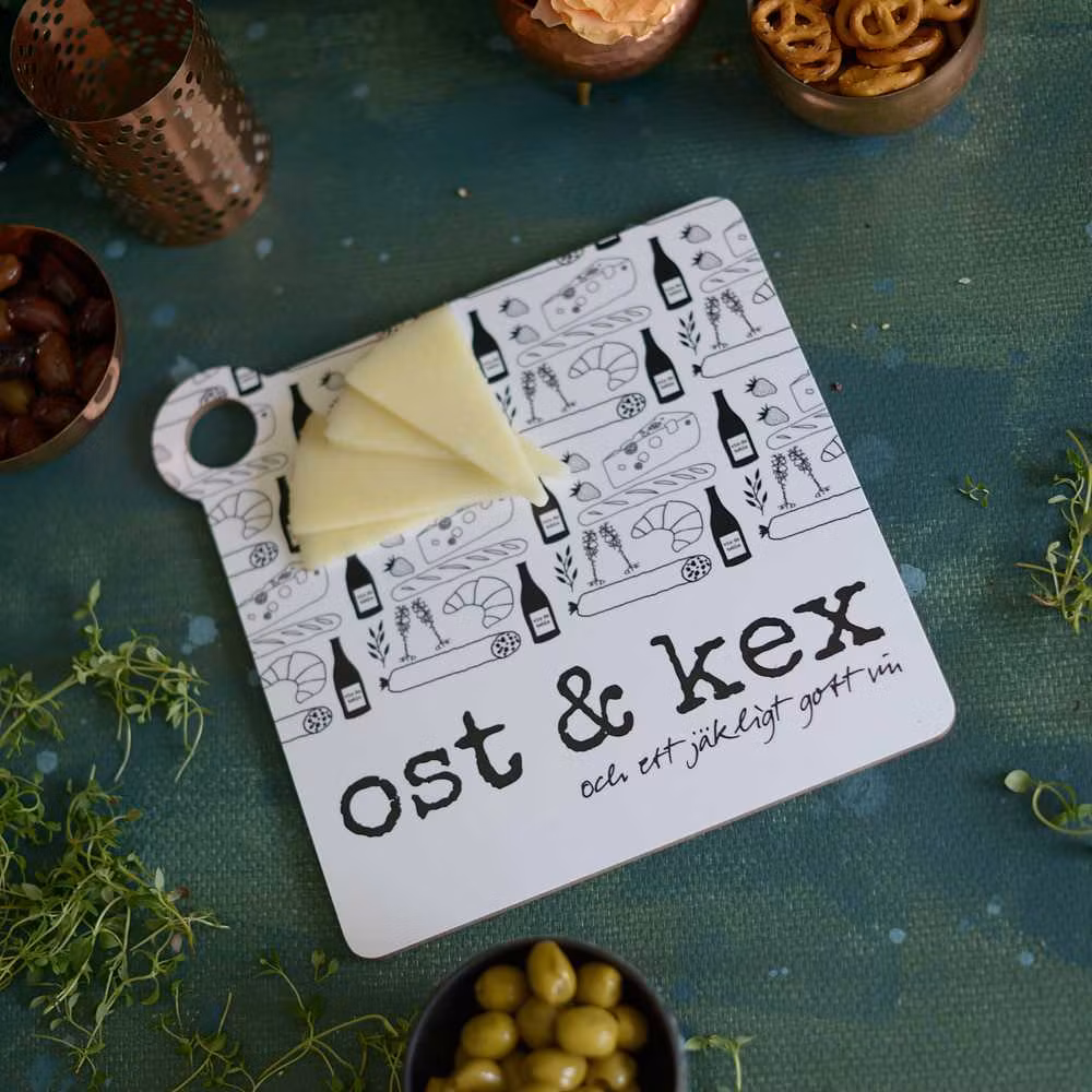 Ost och kex och ett jäkligt gott vin