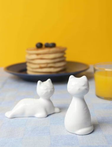 Salt och peppar  Katter