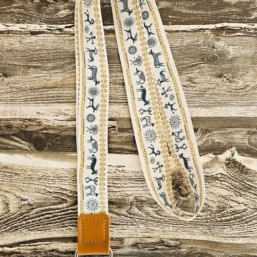 Nyckelband Nordiska ristningar