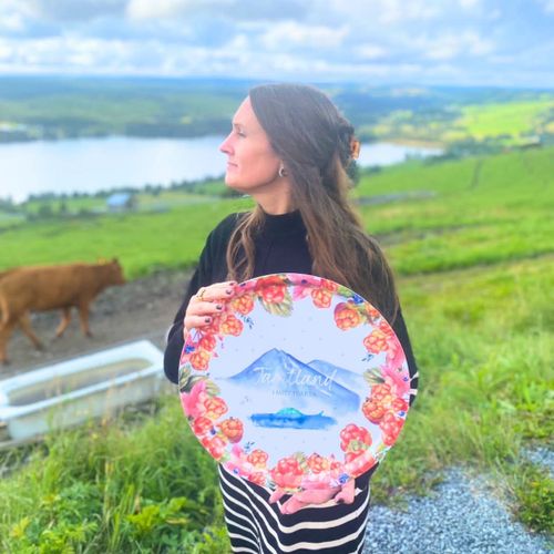 Bricka Jämtland  i mitt hjärta 38 cm Inkommer i sept -25