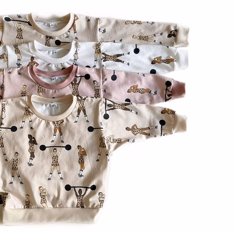Sweatshirt - Equally Strong Leo beige