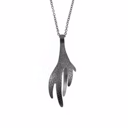 Fingertång - Hängsmycke av oxiderat silver