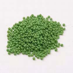 Seedbead 13/0 opak ärtgrön