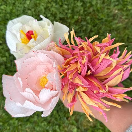 Prova-på blommor av kräppapper 10/6