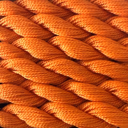 Pärlgarn nr 5 orange 740
