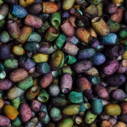 Silkeskokonger färgade plum