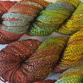 Knitted Selection skog