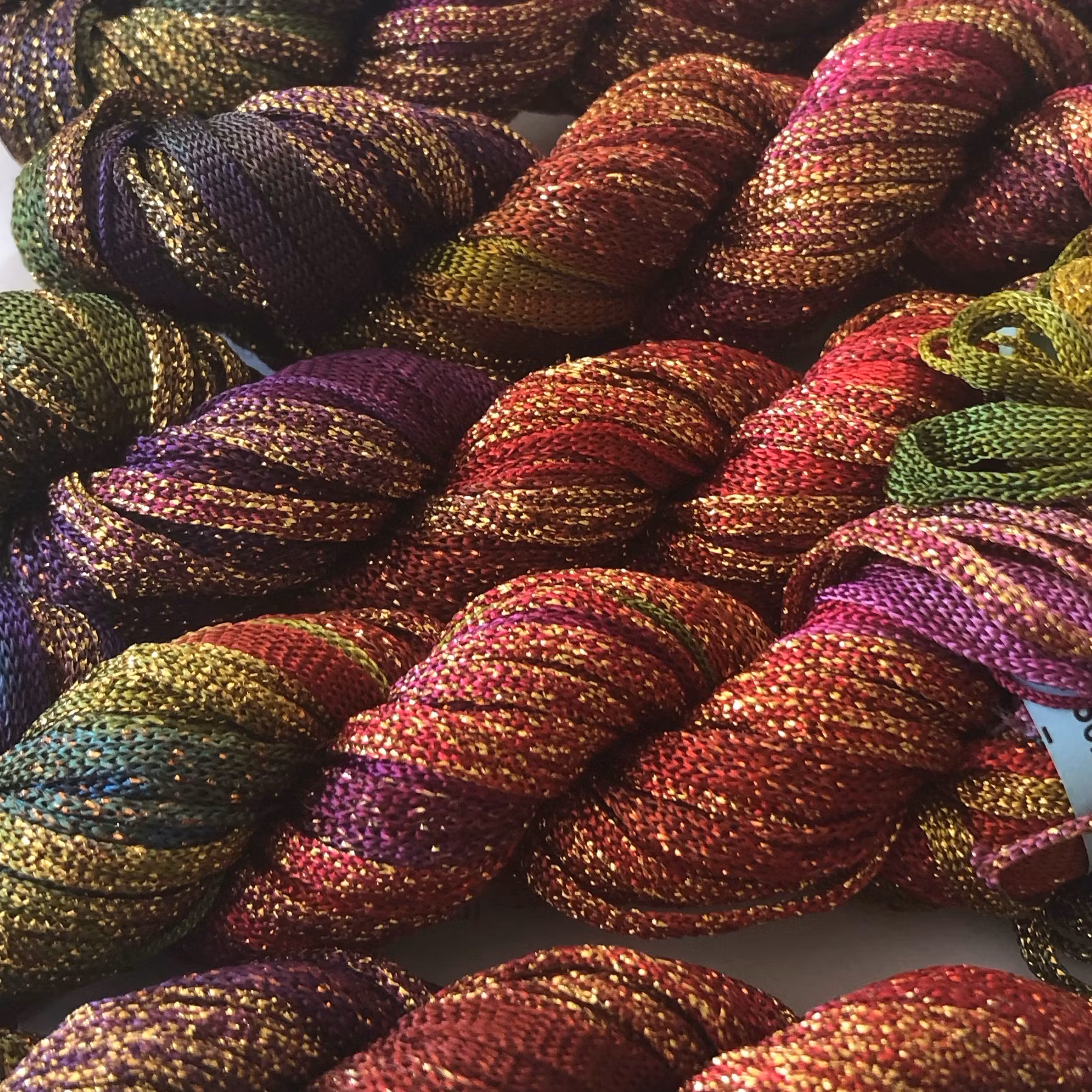 Knitted Selection lila-grön-cerise-vinröd