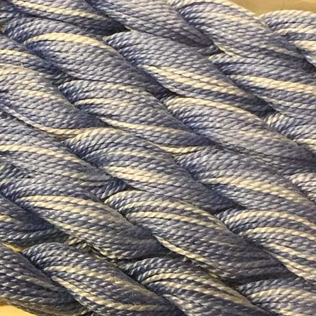 Pärlgarn nr 5 Color variations ljusblå 4235