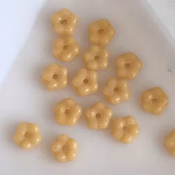 Pärla Daisy 5mm beige