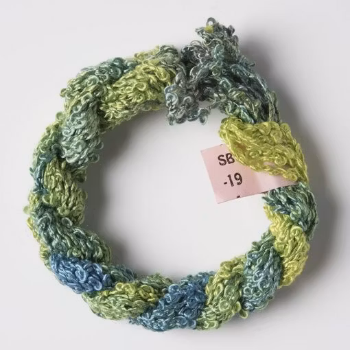 Broderigarn Silke Boucle ljusgrön