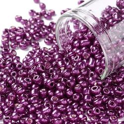 Seedbead 3mm fuchsia metallic