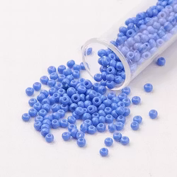 Seedbead 2mm opak ljusblå