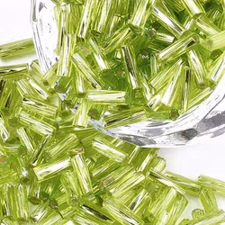 Stavpärla 6-8mm ljusgrön twisted