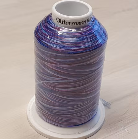 Gutermanns Bulky-lock 80 blålila multi