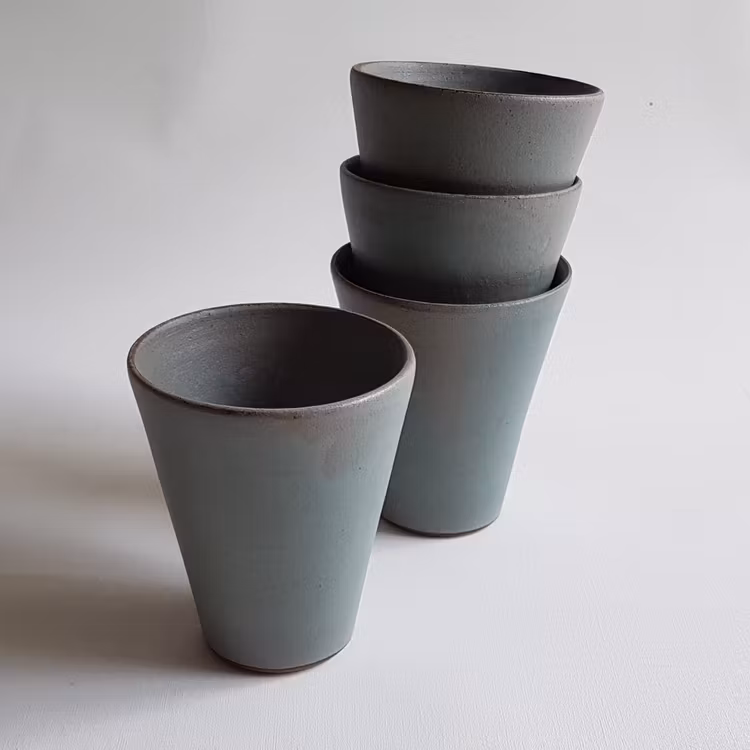 Kaffemugg i Serien Råsiden / Grågrön