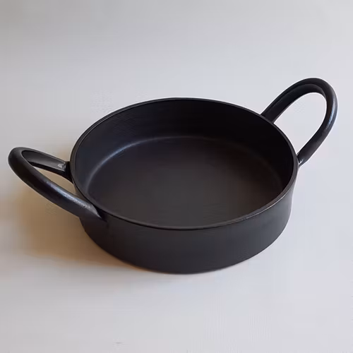 Gratängform i Serien Svart Granit /ca 4 personer