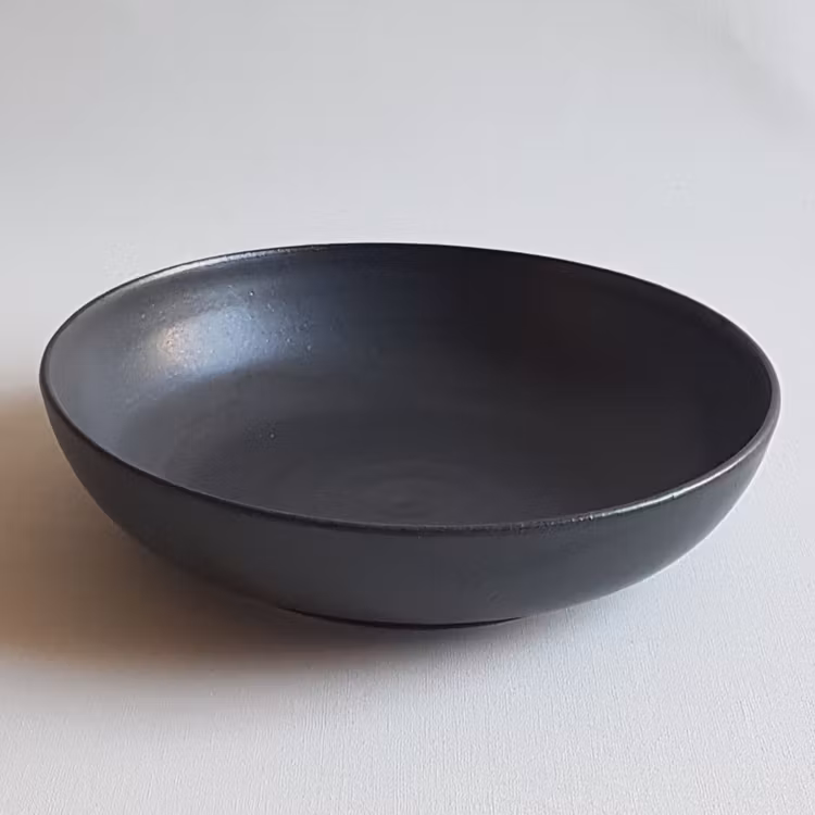 Djuptallrik i Serien Svart Granit