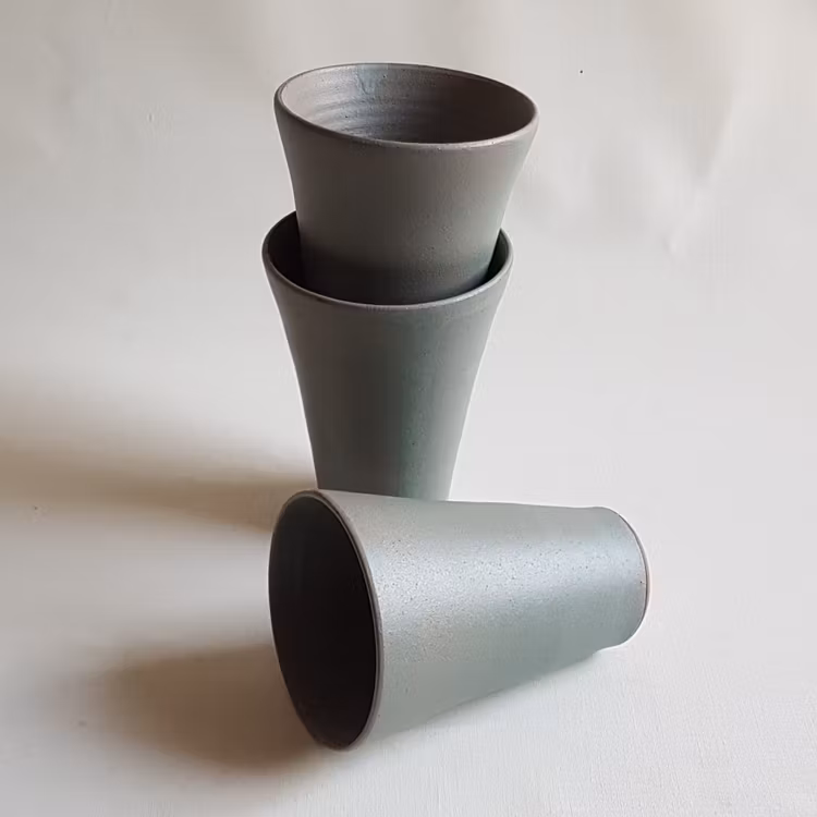 Lattemugg i Serien Råsiden / Grågrön