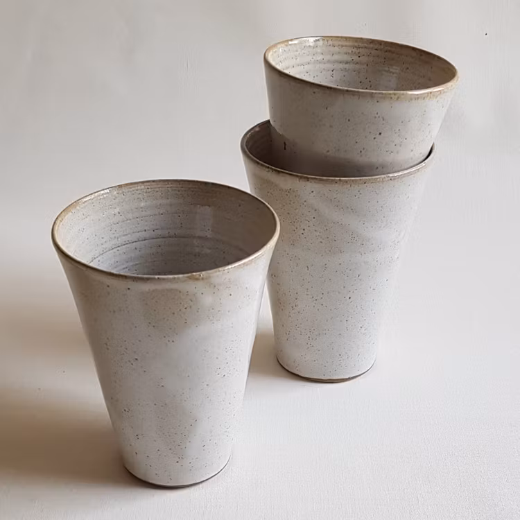 Lattemugg i Serien Crème / Gräddvit