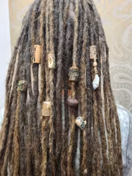 "Hatt" - Trädekoration till dreads (9mm hål)