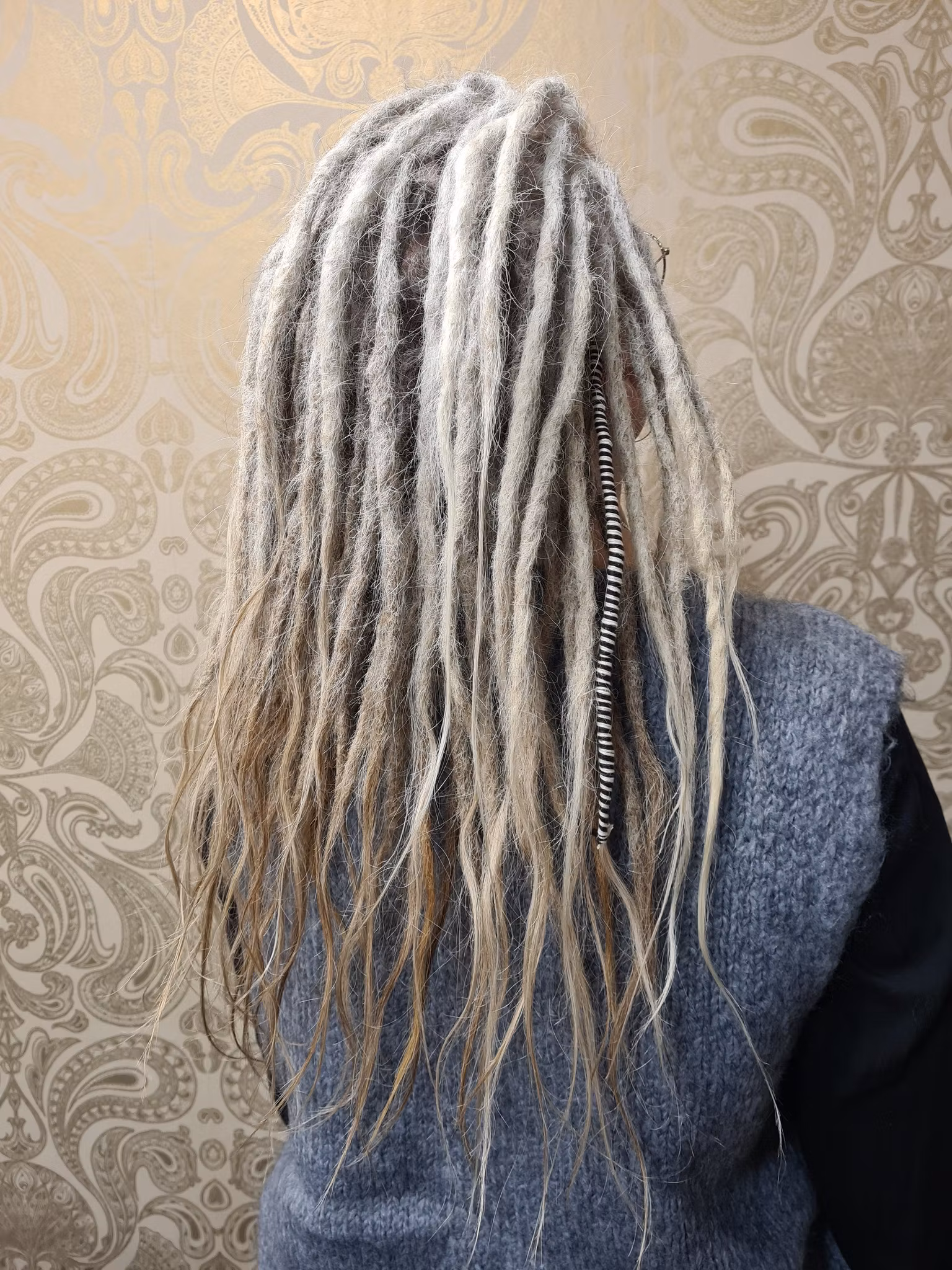 "Tulpan" Dekorationskit Till Dreads (Rosa, Grön & Gul Tråd)