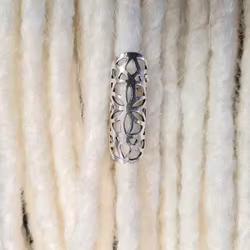 Silverfärgad "Flinga" Large Dreadsmycke